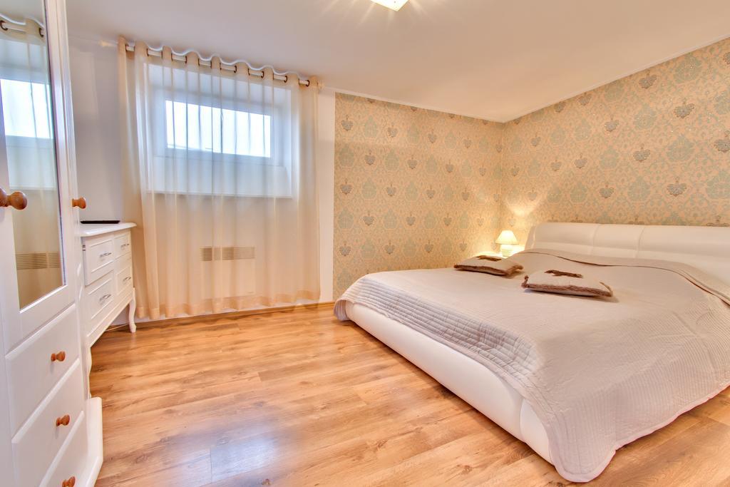 טאלין Toompuiestee Penthouse With Sauna מראה חיצוני תמונה
