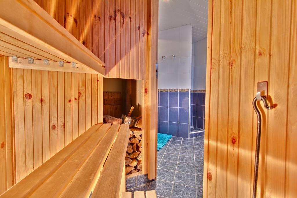 טאלין Toompuiestee Penthouse With Sauna מראה חיצוני תמונה