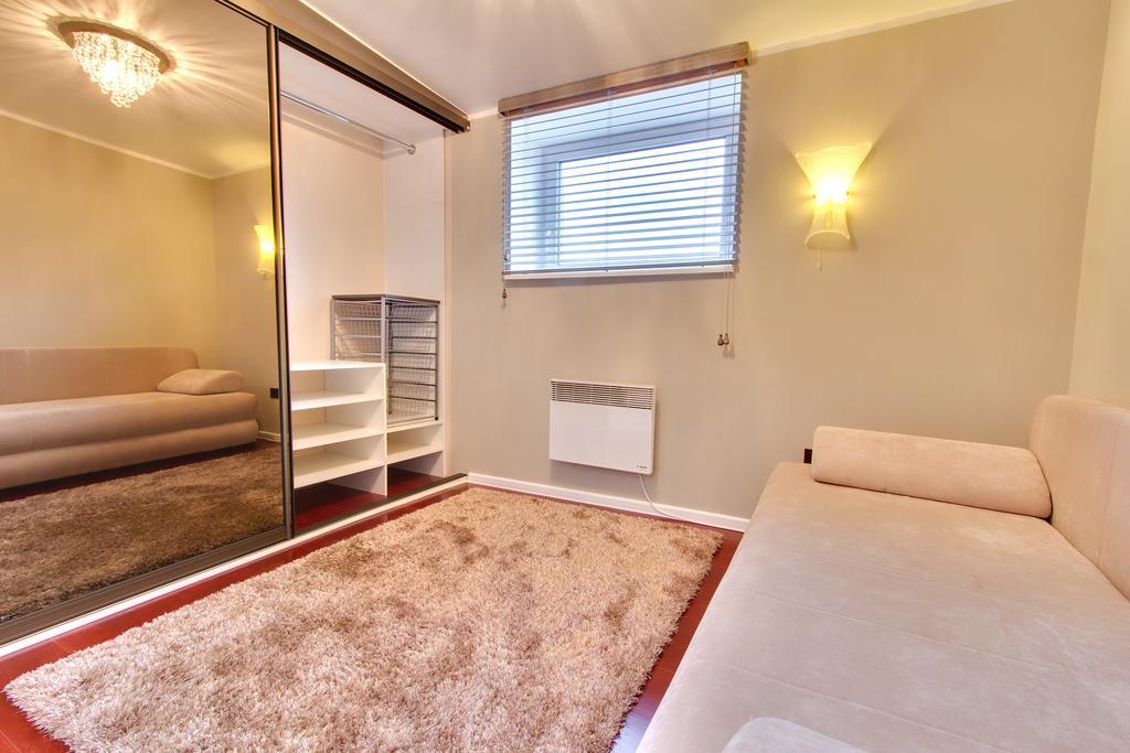 טאלין Toompuiestee Penthouse With Sauna מראה חיצוני תמונה